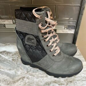 Sorel PDX Lace up Wedge Lexie Womans Waterproof Winter Boots Sz 10 Green